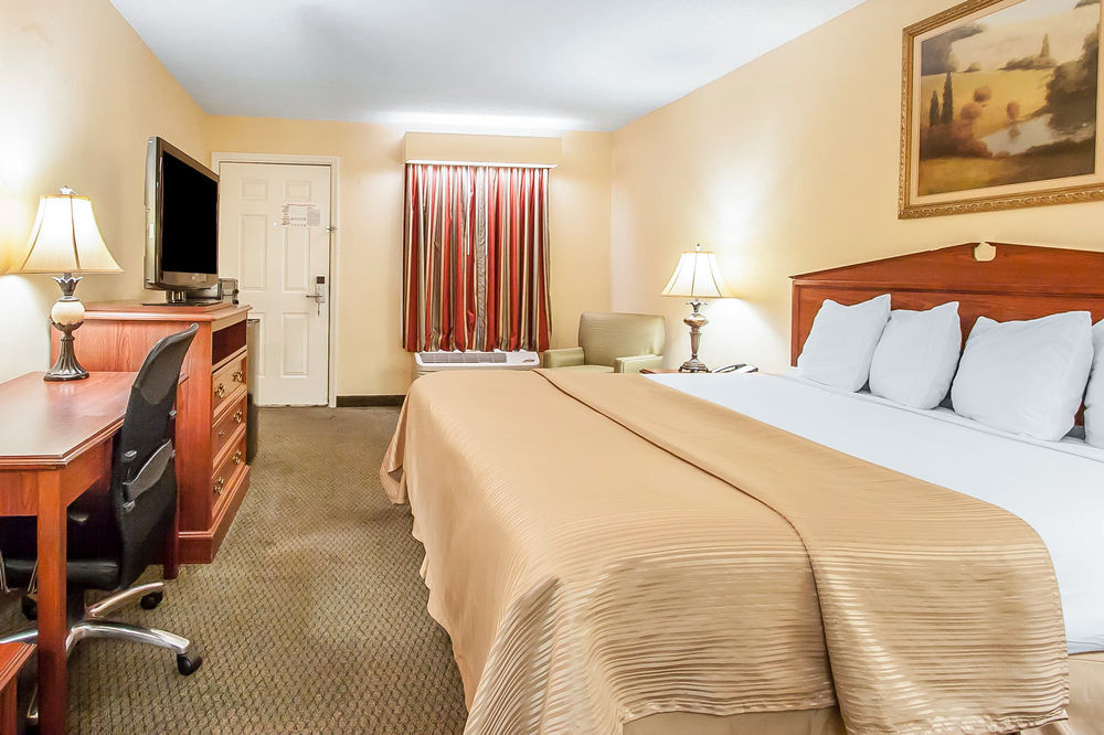 Quality Inn Gallatin-Nashville Metro Exterior photo